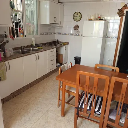 Privada Amplia Homestay